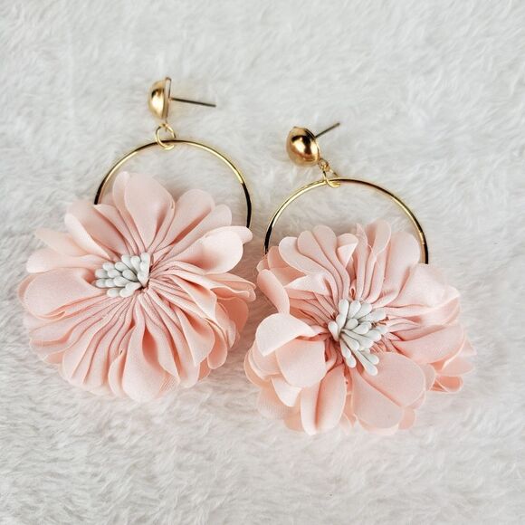 Flower Bloom Drop Earrings - Picture 2 of 3